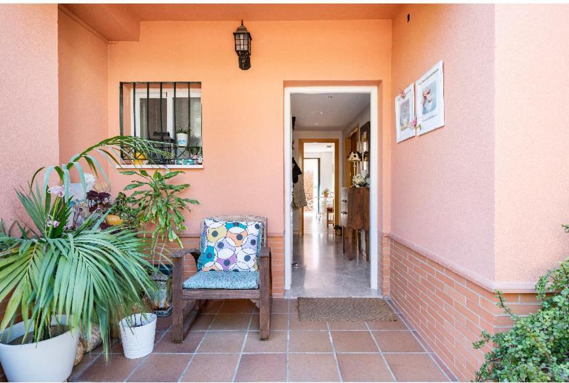 2 La Casa De Marilo Apartment Tomares Ngoại thất bức ảnh